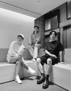 Studio 011